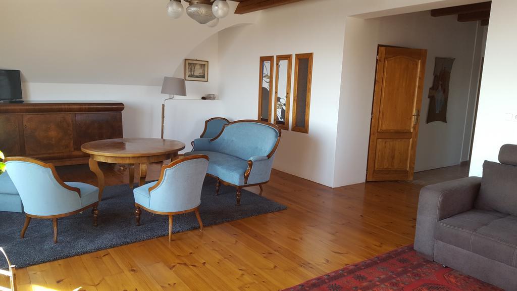 Koczor Winery & Guesthouse Balatonfured Exterior photo